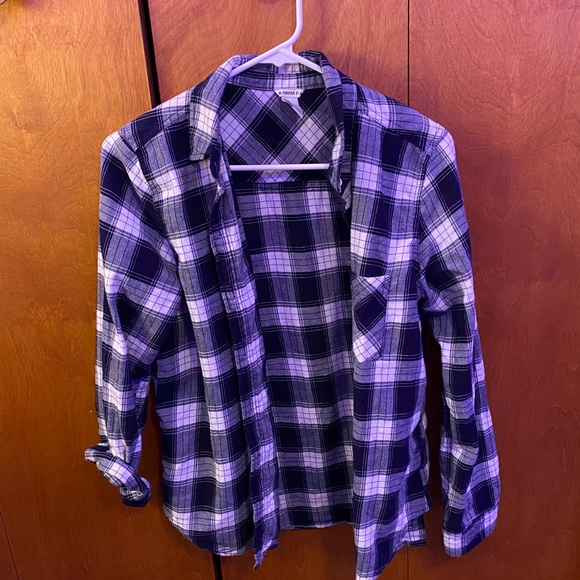Forever 21 Tops - Navy and cream plaid shirt